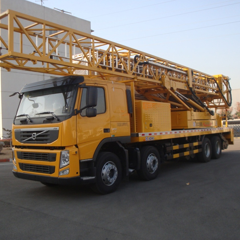 22米橋梁檢測車施工現(xiàn)場